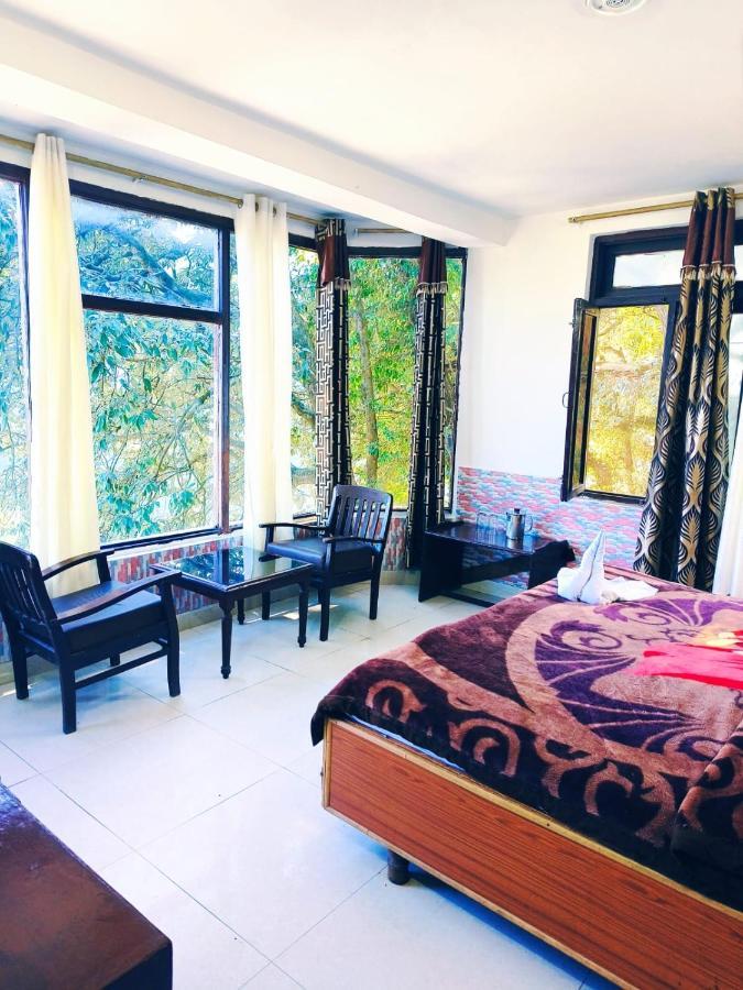 Hotel Holiday Dalhousie - Near Ghandhi Chowk Mall Road Luaran gambar
