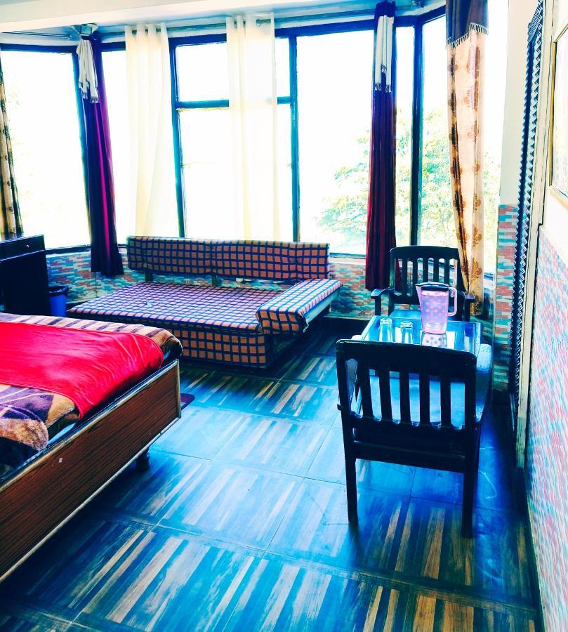 Hotel Holiday Dalhousie - Near Ghandhi Chowk Mall Road Luaran gambar